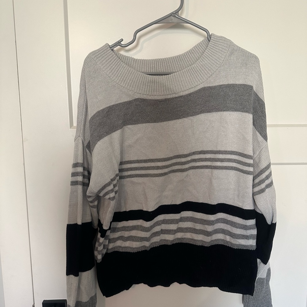 Lucky Brand sweater